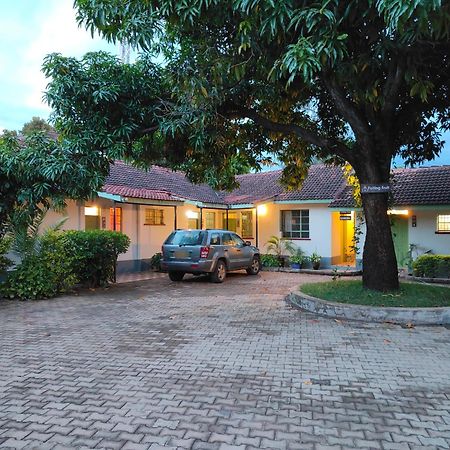 Milimani Drive Livings Apartment Kisumu Ngoại thất bức ảnh