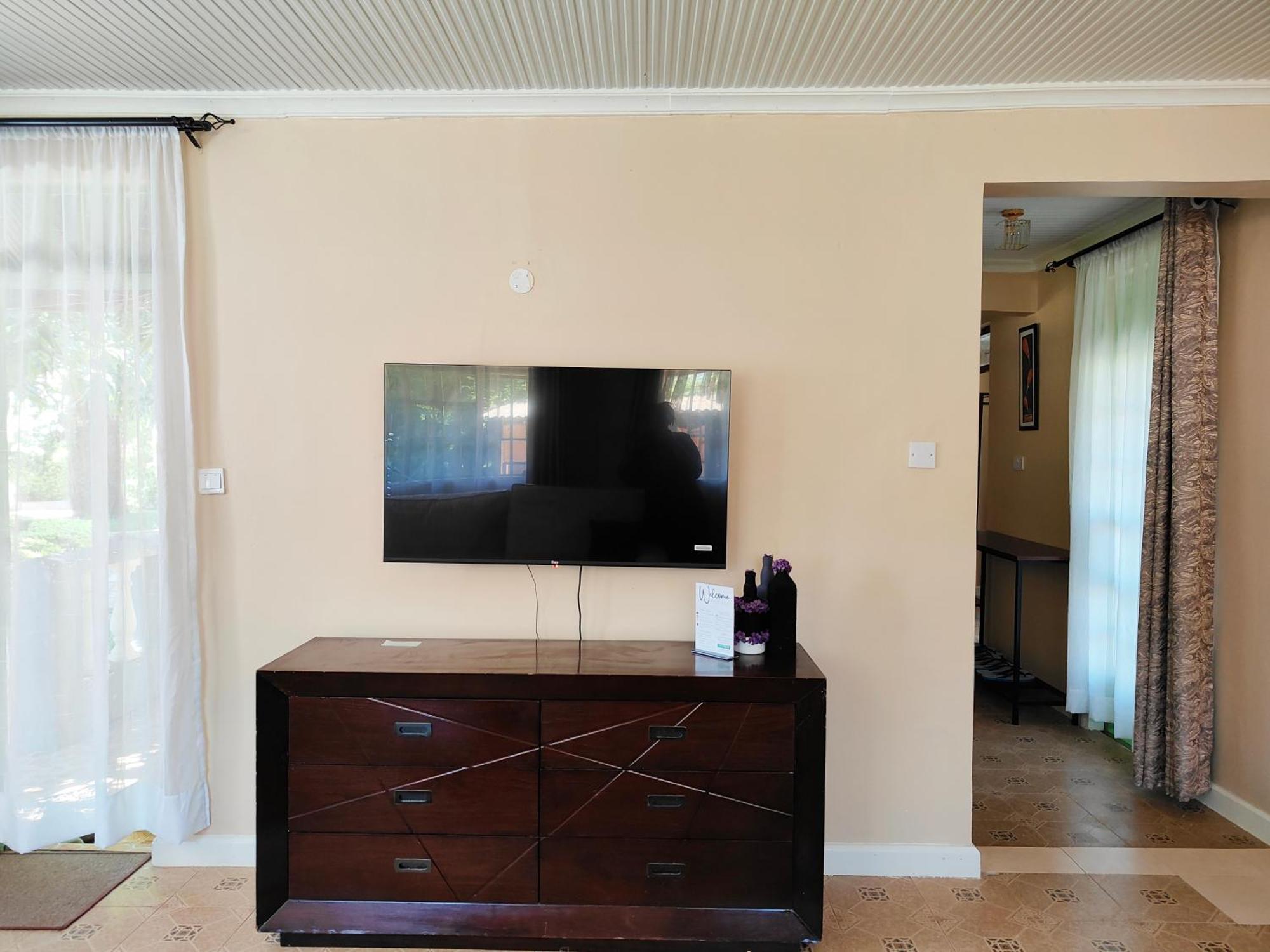 Milimani Drive Livings Apartment Kisumu Phòng bức ảnh