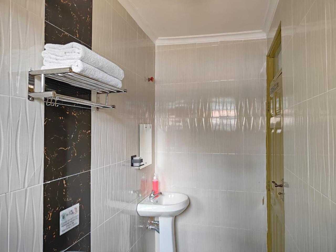Milimani Drive Livings Apartment Kisumu Ngoại thất bức ảnh