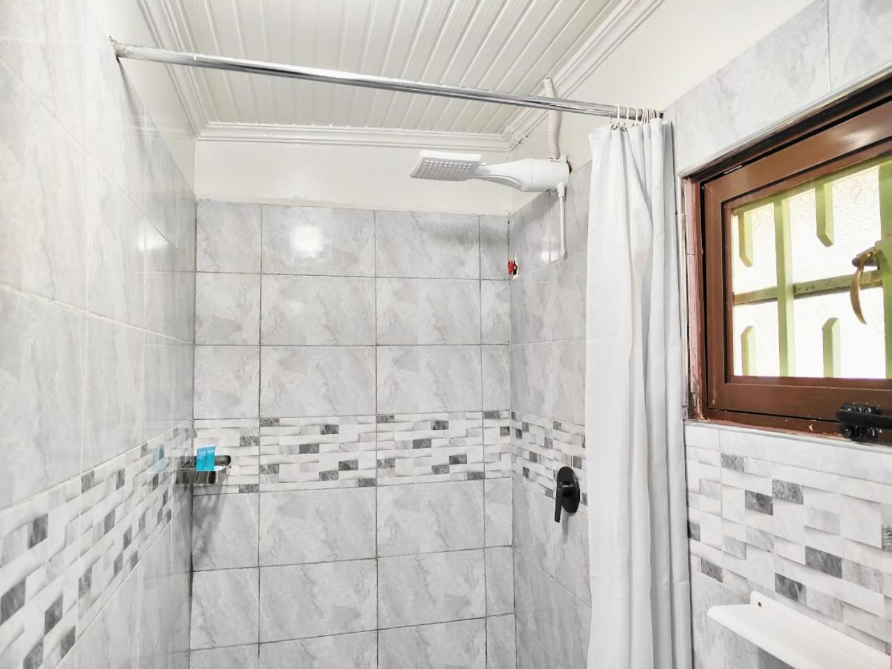 Milimani Drive Livings Apartment Kisumu Ngoại thất bức ảnh